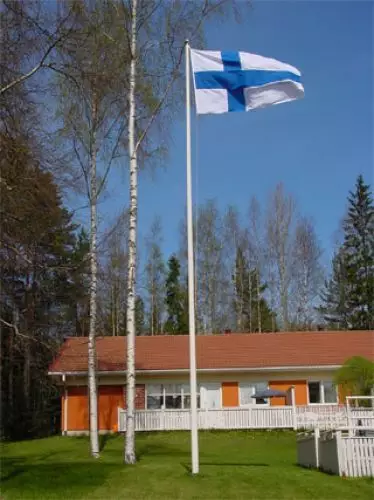 LIPPUTANKO LUJ.MUOVI 10M TÄYD.VARUSTEIN - Lipputangot, liput ja viirit - PK31 - 1